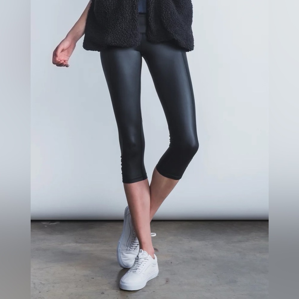 Garbe Luxe Ruche Capri.  Black.  Size XS.  Excellent condition.